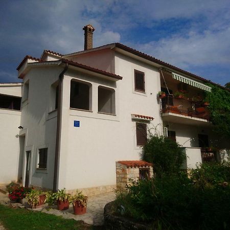 Apartman Dino Tar-Vabriga Exteriér fotografie