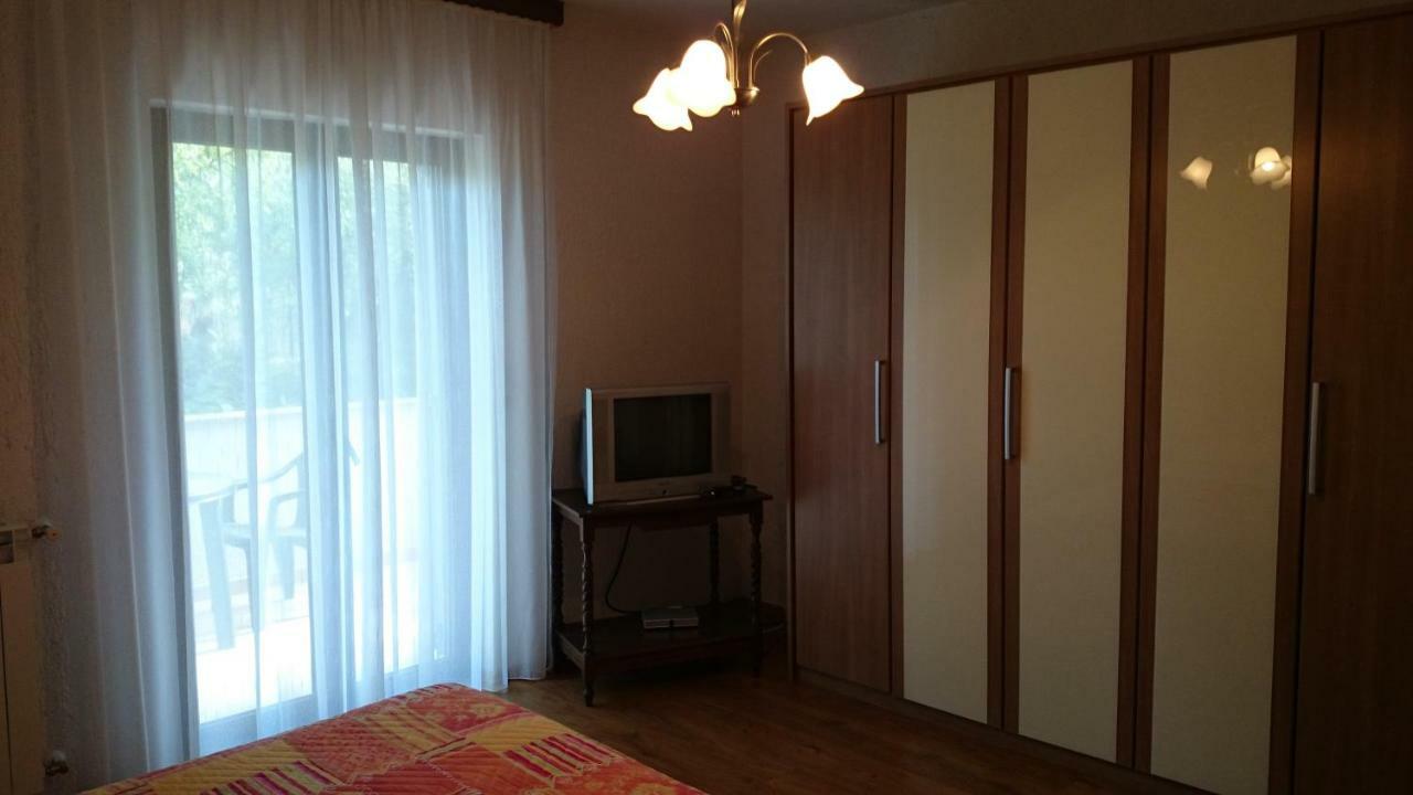 Apartman Dino Tar-Vabriga Exteriér fotografie