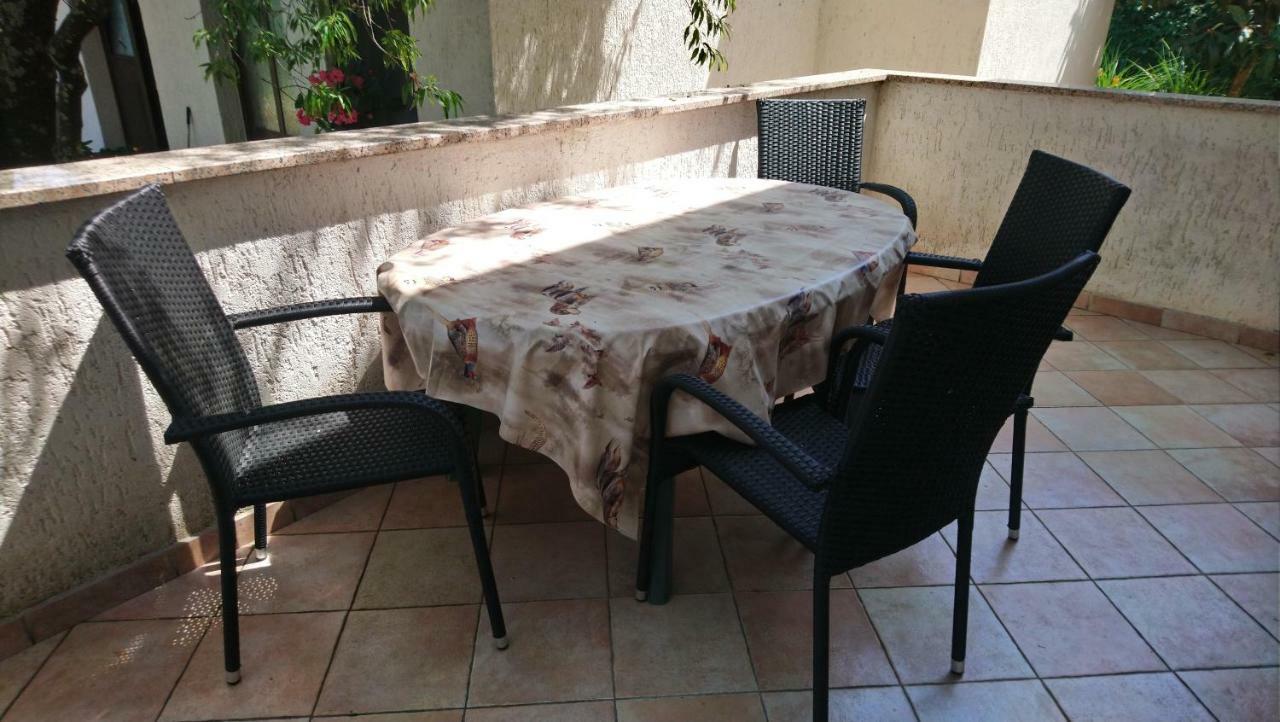 Apartman Dino Tar-Vabriga Exteriér fotografie